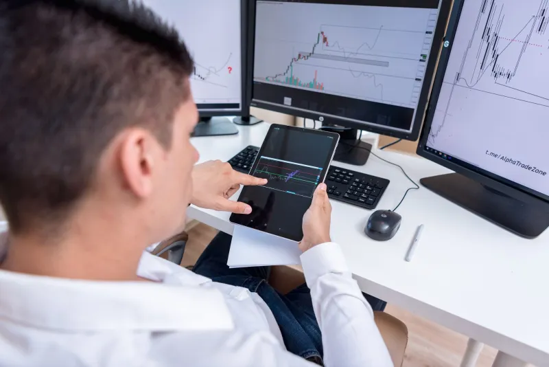 The Velocity Gap: Why the Speed of Your Wealth Accumulation Outranks the Size of Your Returns